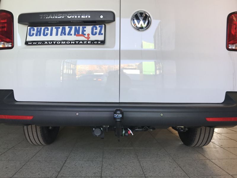Tažné zařízení Volkswagen Transporter Skříň 2015-2019 (T6), vertikální, Oris