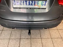 Tažné zařízení Jaguar F-Pace, vertikal (5)