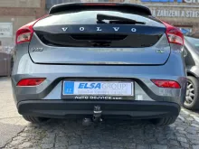 W320107 - Volvo V40 2013 (1)