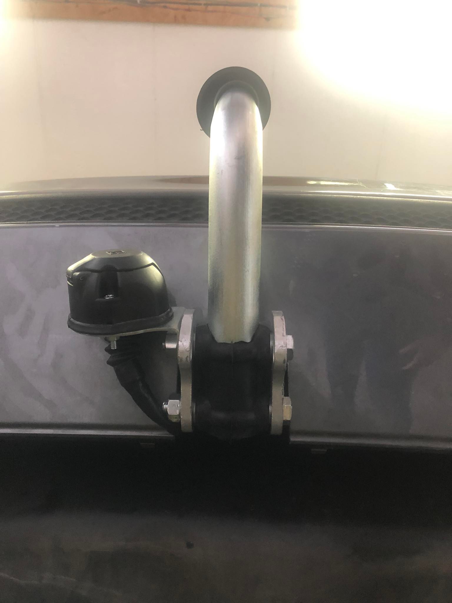 Tažné zařízení Mercedes Benz C kombi 2018/07- (S205), pevné, Galia