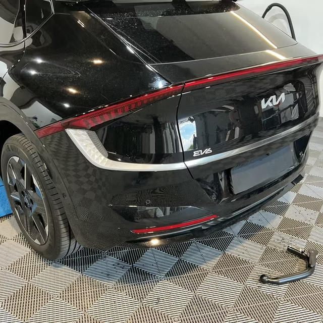 Tažné zařízení Kia EV6 2024- (f.l.) , vertikální, GDW