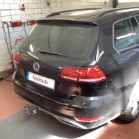 Tažné zařízení Volkswagen Golf Variant (kombi) 2014- (VII), vertikální, Oris (2)