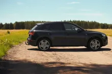 Audi Q5 S Line - TowBox V5 Black 4 (74)