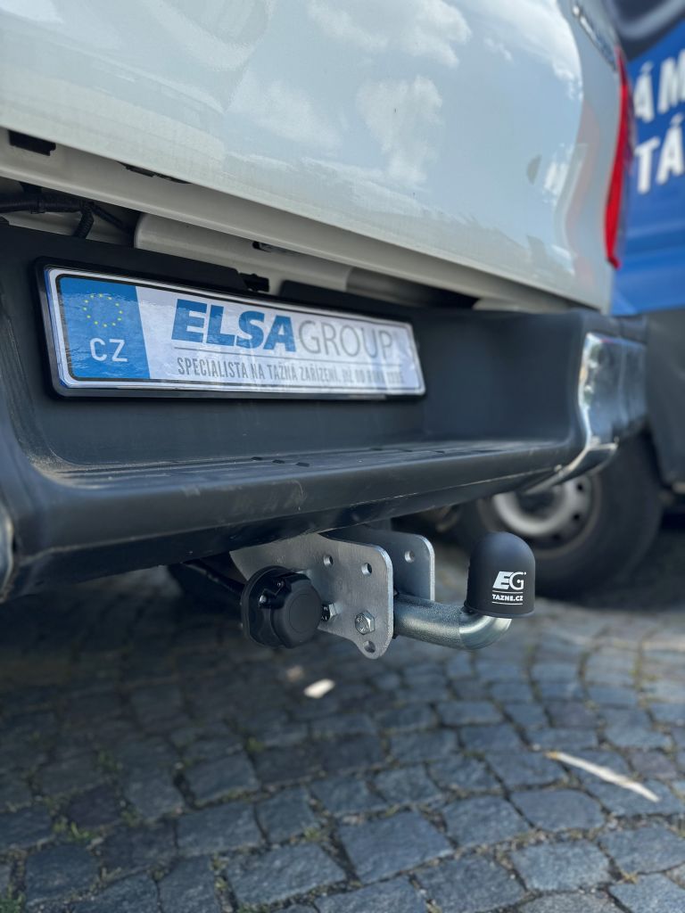 Ťažné zariadenie Toyota Hilux 2015- , pevné, Galia