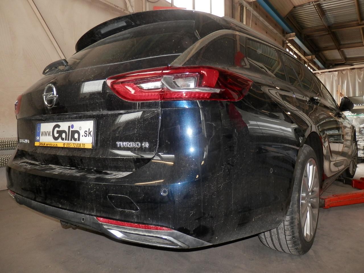 Tažné zařízení Opel Insignia 17-, bajonet