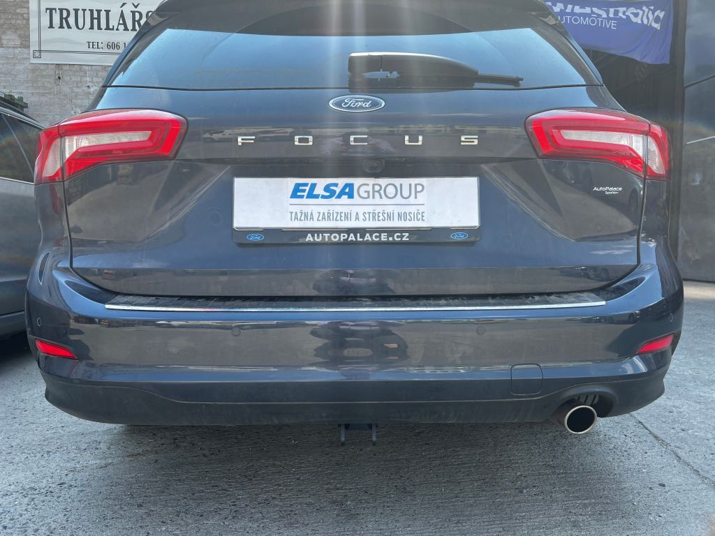 Tažné zařízení Ford Focus kombi 2018-, vertikální, Westfalia