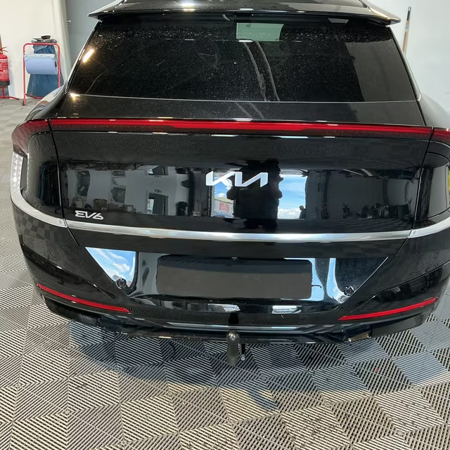 Tažné zařízení Kia EV6 2024- (f.l.) , vertikální, GDW