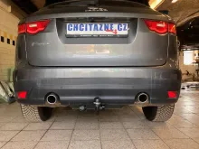 Tažné zařízení Jaguar F-Pace, vertikal (9)