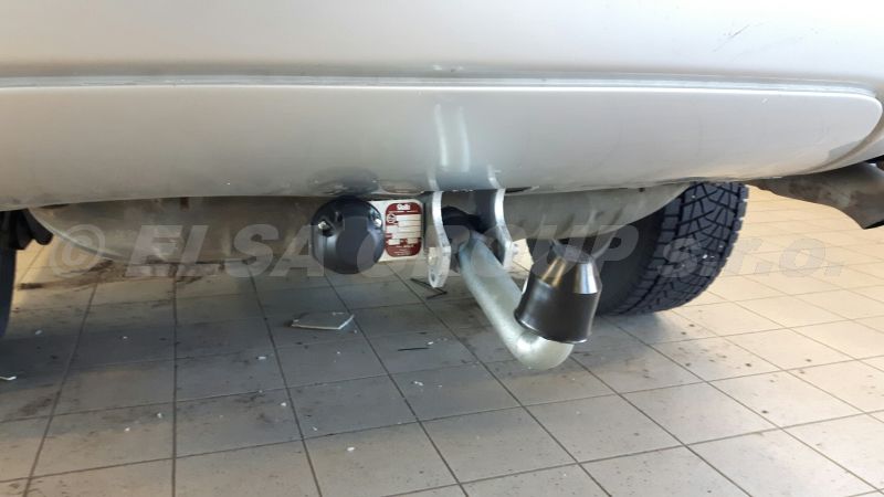 Tažné zařízení Jeep Grand Cherokee 1999-2005 (WJ/WG) , pevný čep 2 šrouby, Galia