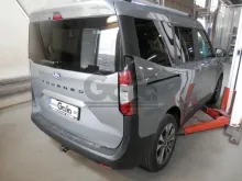 f1425c-tazne-zarizeni-ford-transit-courier-23- (2) (2)