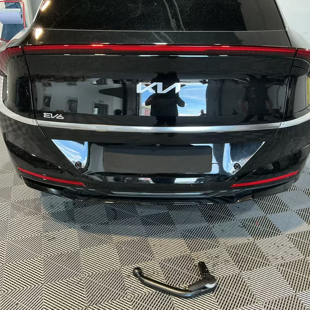 Tažné zařízení Kia EV6 2024- (f.l.) , vertikální, GDW