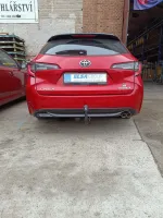 W335513 -  Toyota Corolla kombi 2019 (1)